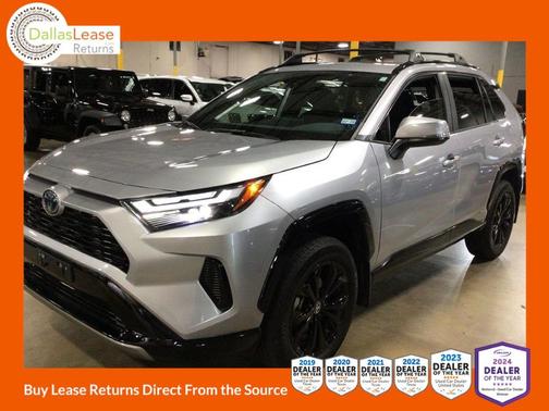 2024 Toyota RAV4 Hybrid SE