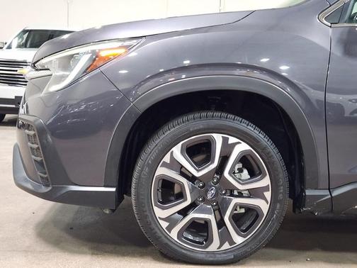Magnetite Gray Metallic 2023 Subaru Ascent Limited 7-Passenger