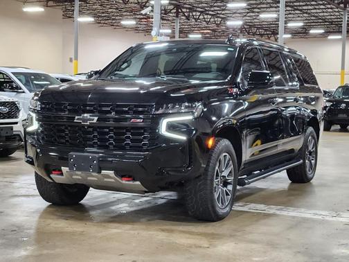 Black 2023 Chevrolet Suburban Z71