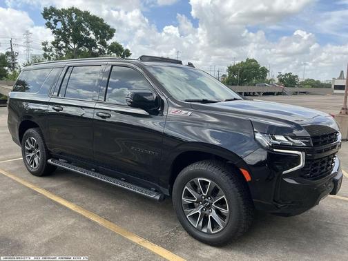 Black 2023 Chevrolet Suburban Z71