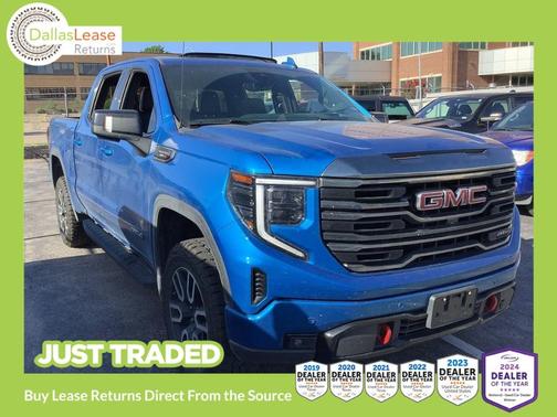 Dynamic Blue Metallic 2022 GMC Sierra 1500 AT4