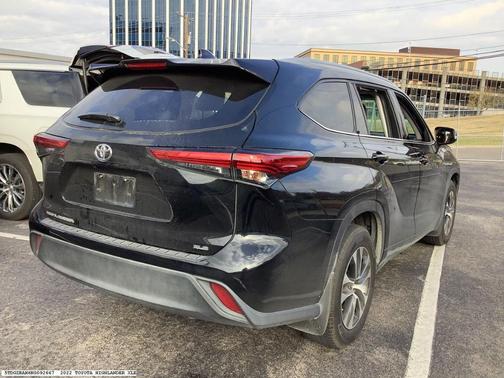 2022 Toyota Highlander XLE
