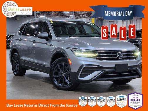Pyrite Silver Metallic 2022 Volkswagen Tiguan 2.0T SE