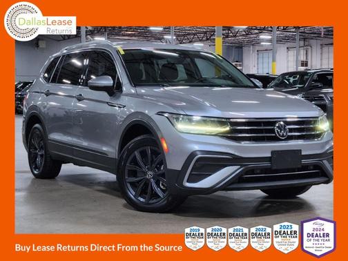 Pyrite Silver Metallic 2022 Volkswagen Tiguan 2.0T SE