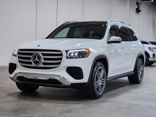 2025 Mercedes-Benz GLS 450 4MATIC