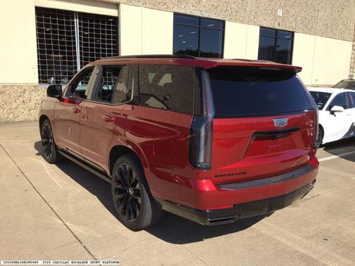 2025 Cadillac Escalade Sport Platinum