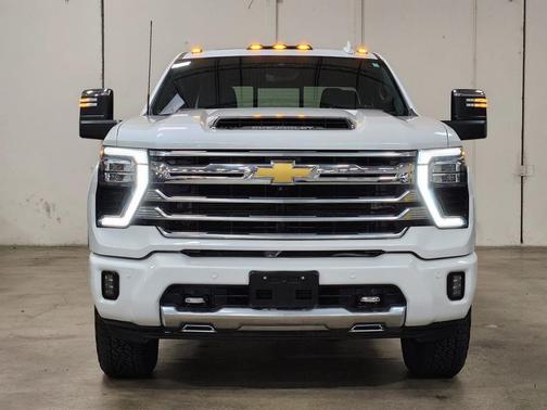 2024 Chevrolet Silverado 3500 High Country