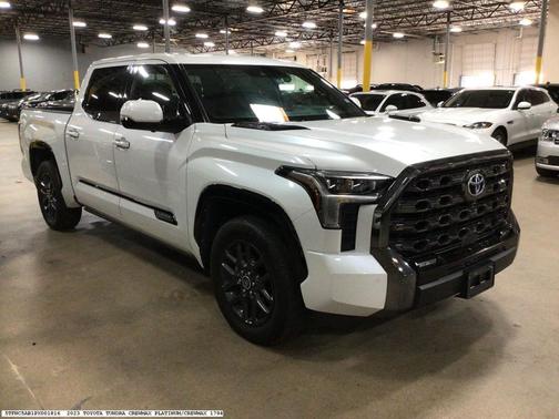 2023 Toyota Tundra Hybrid Platinum