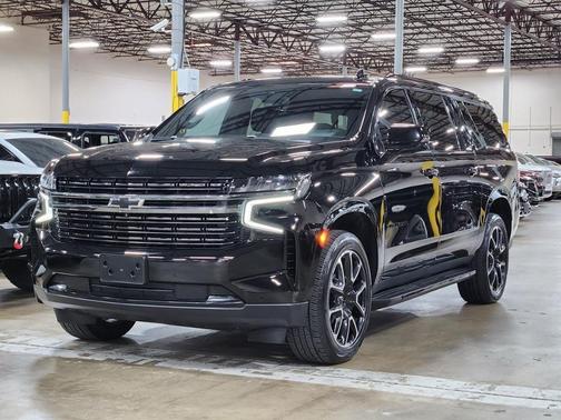 2021 Chevrolet Suburban RST