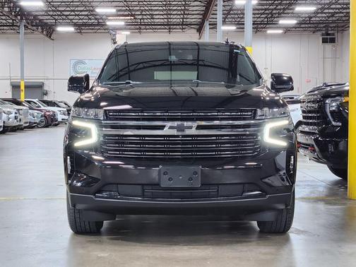 2021 Chevrolet Suburban RST
