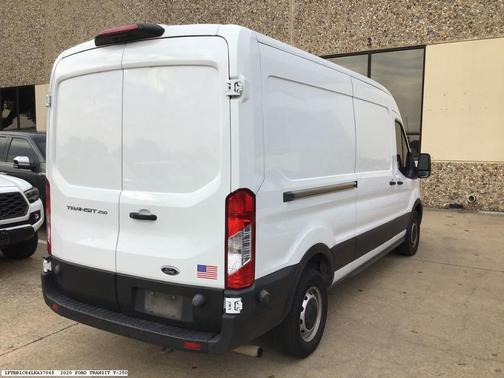 2020 Ford Transit-250 