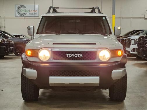 White 2011 Toyota FJ Cruiser Base