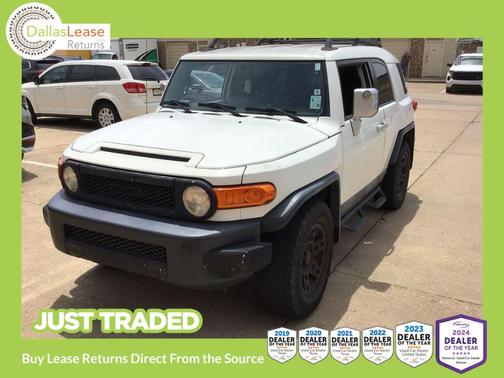 White 2011 Toyota FJ Cruiser Base