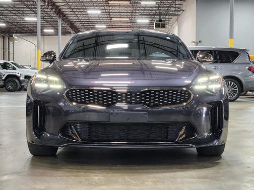2022 Kia Stinger GT-Line
