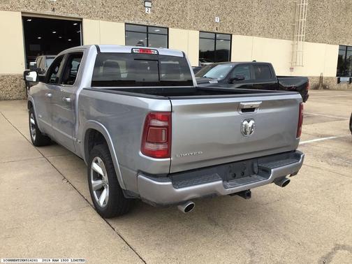Silver 2019 RAM 1500 Limited