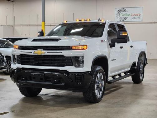 2024 Chevrolet Silverado 2500 Custom