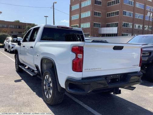 2024 Chevrolet Silverado 2500 Custom