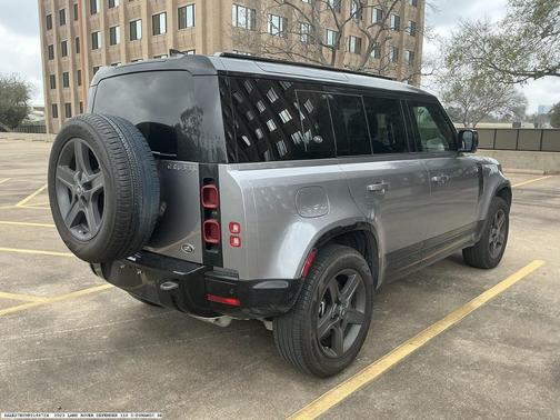 Eiger Grey 2023 Land Rover Defender 110 X-Dynamic SE