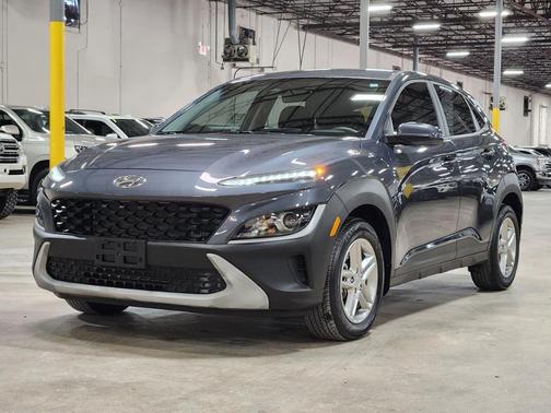 2022 Hyundai KONA SE