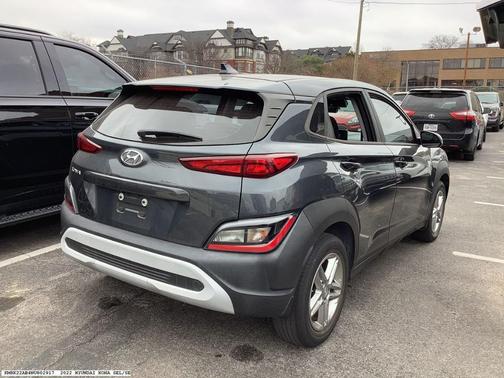 2022 Hyundai KONA SE