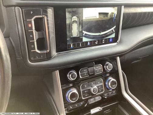 2022 GMC Yukon XL Denali
