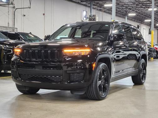 2021 Jeep Grand Cherokee L Laredo