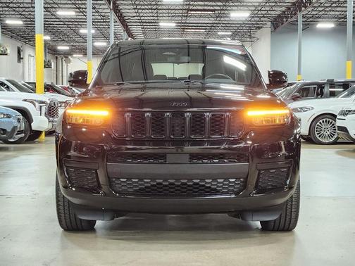 2021 Jeep Grand Cherokee L Laredo