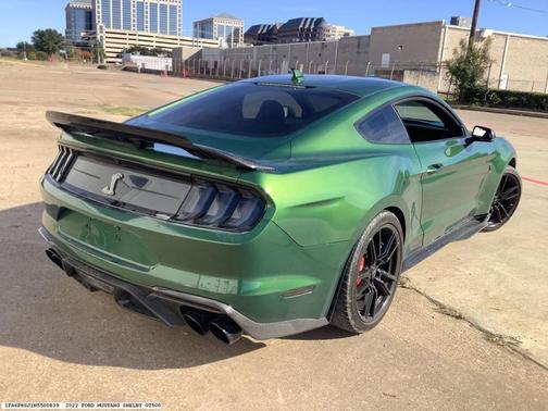 2022 Ford Shelby GT500 Base