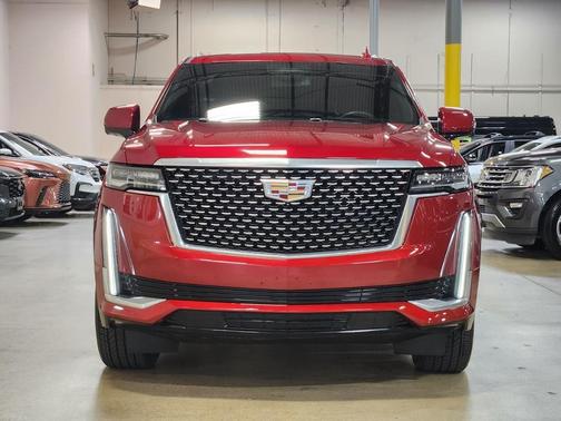 2023 Cadillac Escalade Luxury