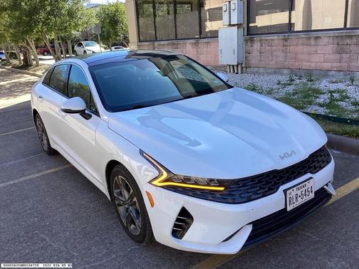 2022 Kia K5 EX