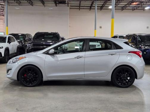2016 Hyundai Elantra GT Base