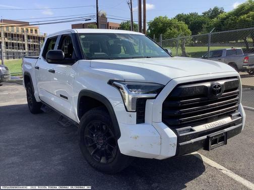 2022 Toyota Tundra SR5