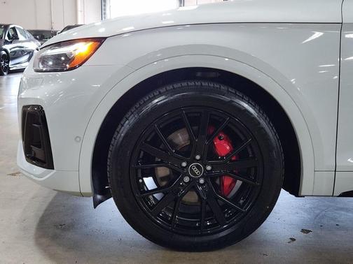 Glacier White Metallic 2023 Audi SQ5 3.0T Prestige
