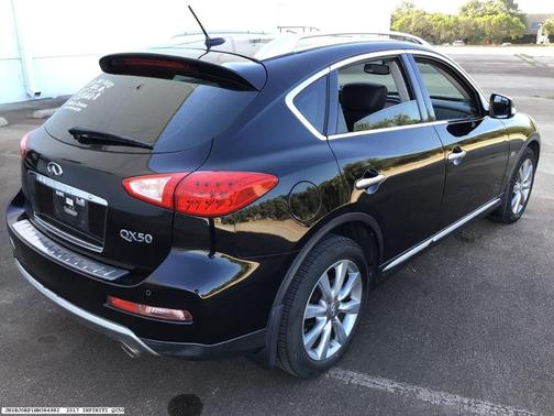 2017 INFINITI QX50 Base