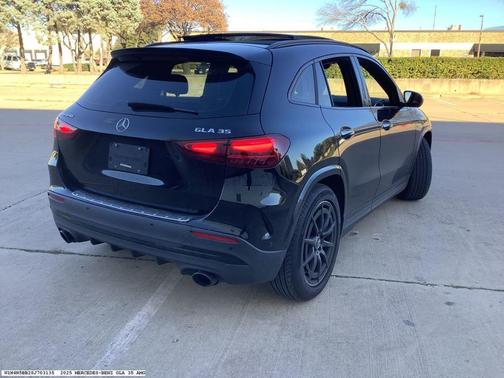 2025 Mercedes-Benz AMG GLA 35 Base