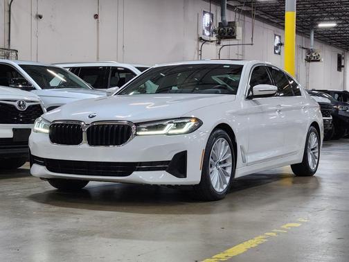 2022 BMW 530 i