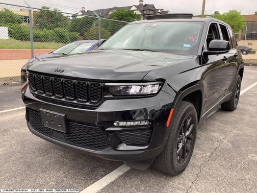 Black 2022 Jeep Grand Cherokee Limited