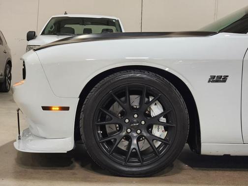 2015 Dodge Challenger SRT 392