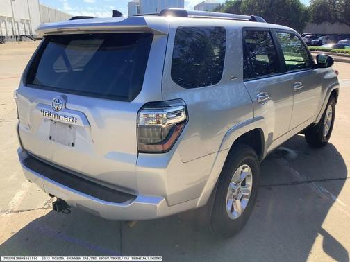 2022 Toyota 4Runner SR5