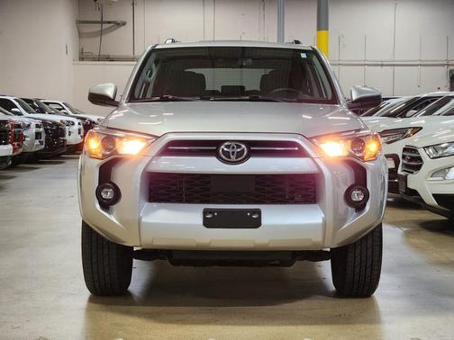 2022 Toyota 4Runner SR5