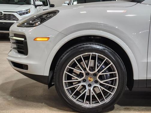 Gray 2021 Porsche Cayenne Base