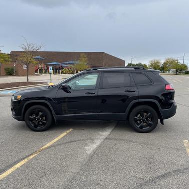 2019 Jeep Cherokee Altitude