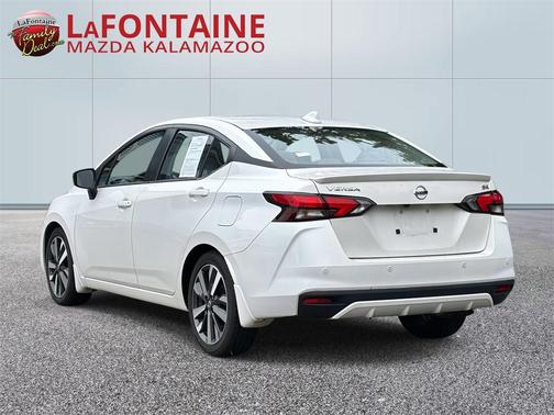 2021 Nissan Versa 1.6 S