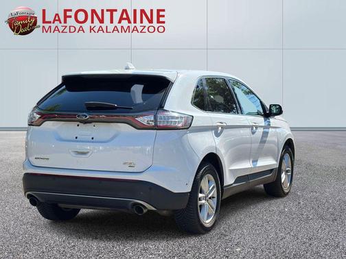 White 2015 Ford Edge SEL