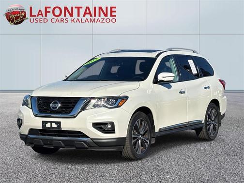 2017 Nissan Pathfinder Platinum