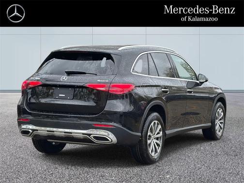 2026 Mercedes-Benz GLC 300 4MATIC