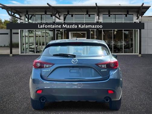 2016 Mazda Mazda3 i Sport