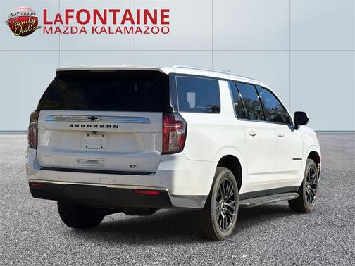 2021 Chevrolet Suburban LT