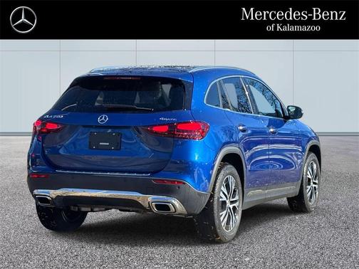 2025 Mercedes-Benz GLA 250 4MATIC