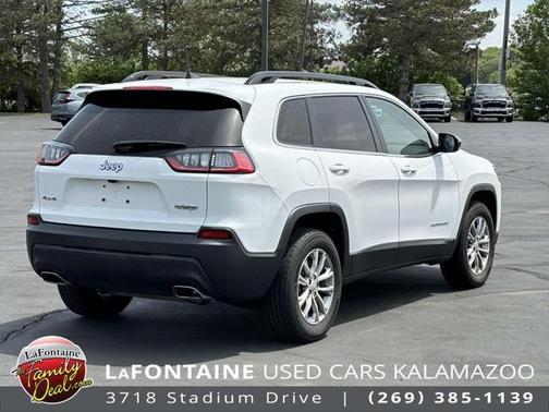 2022 Jeep Cherokee Latitude Lux